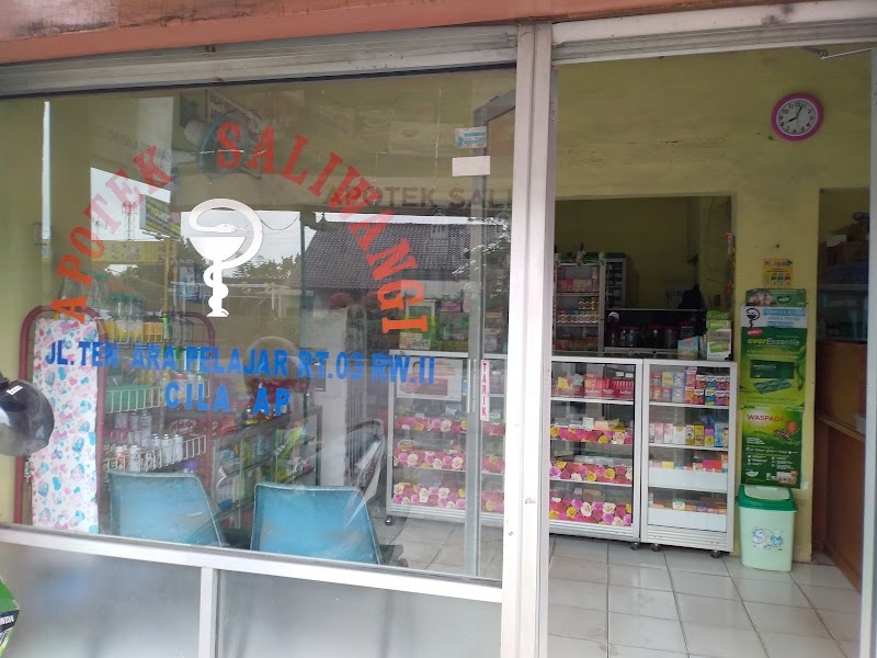 Apotek 3R Farma: Kesehatan yang Selalu Siap Menemani Warga Cilacap